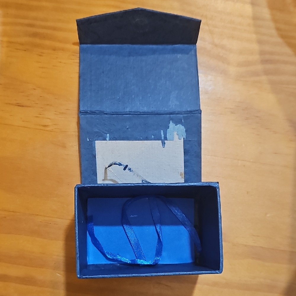 Crystal Turtle Paperweight - Picture 4 of 6